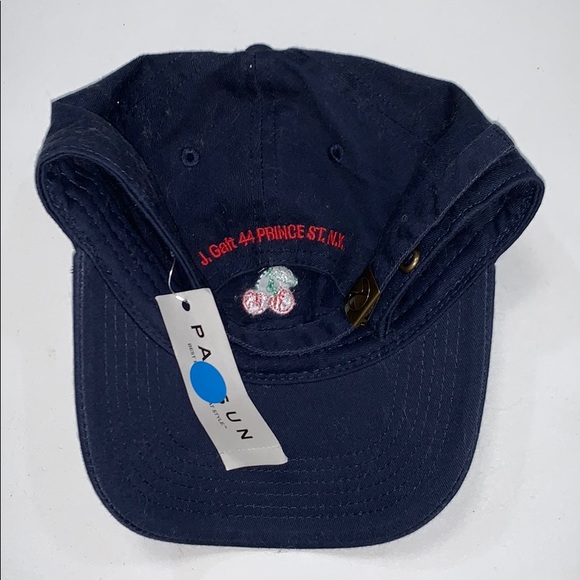 Brandy Melville navy or black cherry has all hat - Picture 5 of 7